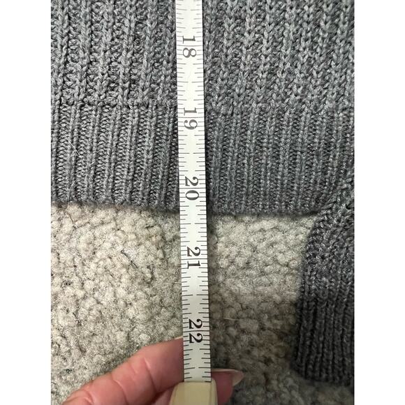 Forever 22 Gray Sweater - Picture 10 of 13